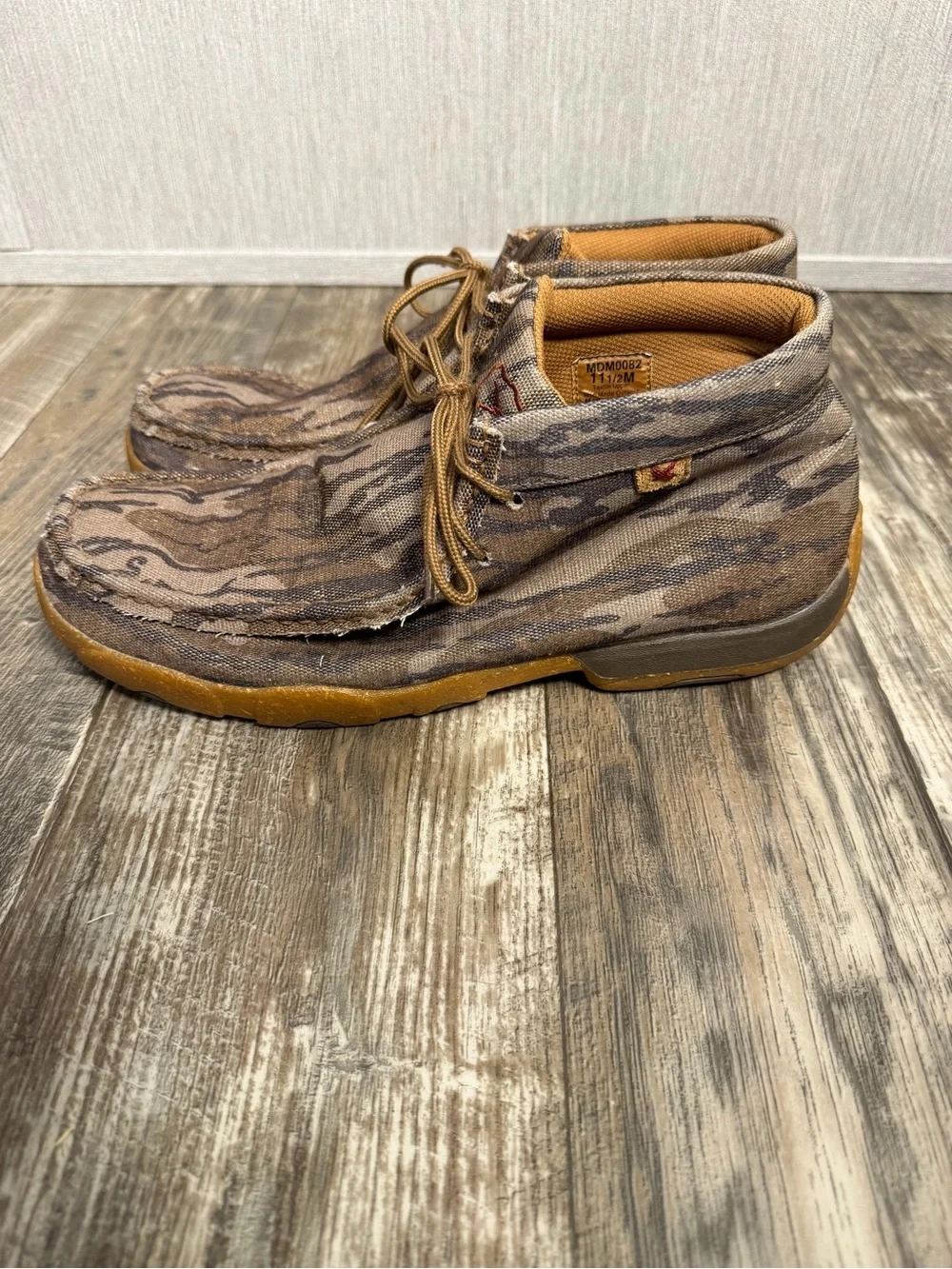 Twisted X Men's Chukka Boots in Camo Green and Brown Size 11.5